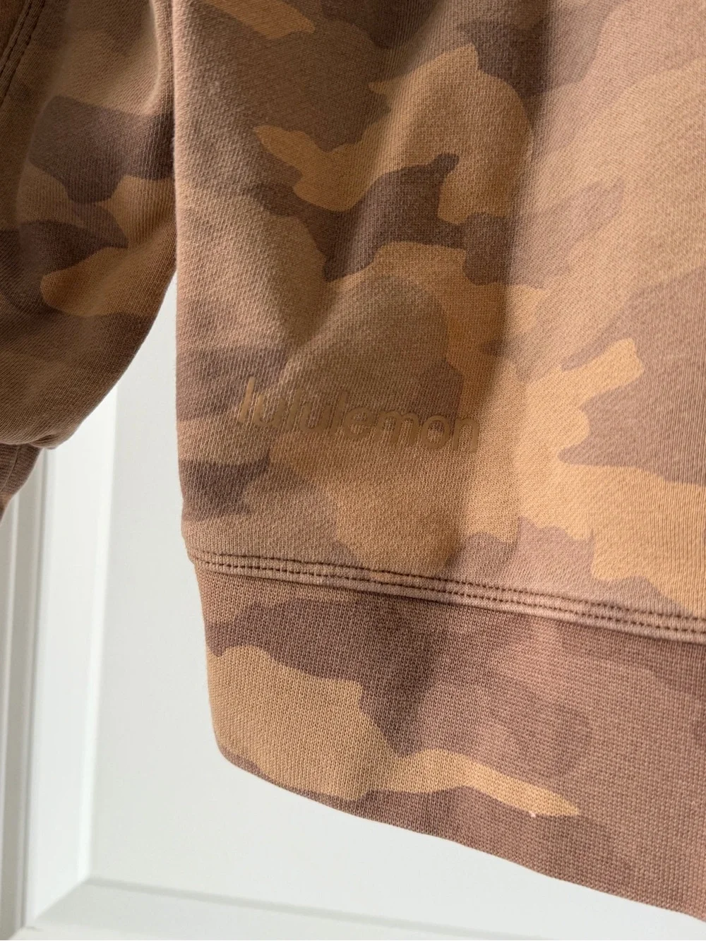 Lululemon Perfectly Oversized Crew Heritage 365 Camo Beige Multi